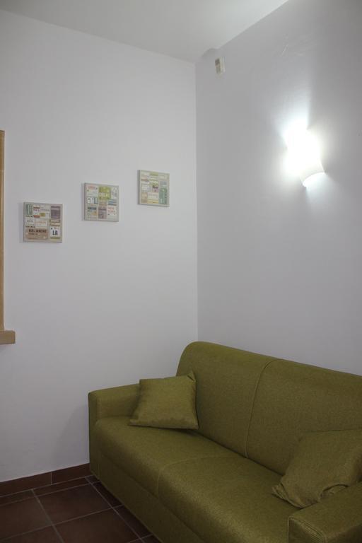 L'Albero Dei Limoni B&B Taranto Exterior photo